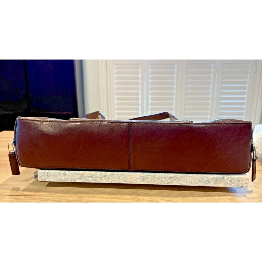 latico sleek leather